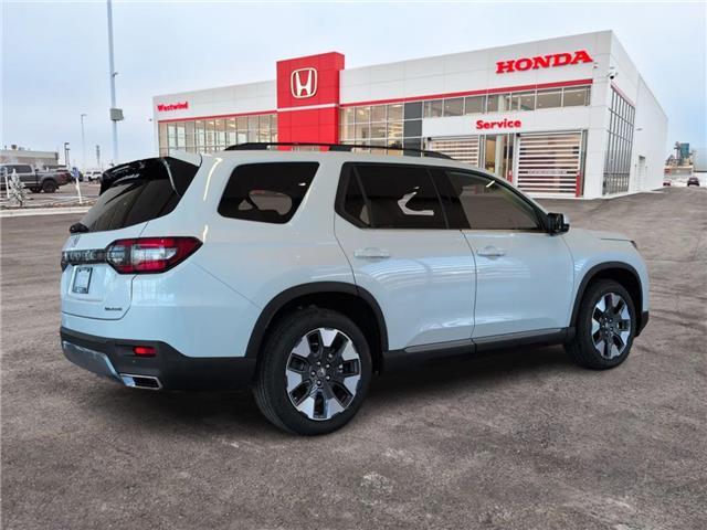 2026 Honda Pilot Touring (Stk: 4240) in Lethbridge - Image 3 of 23