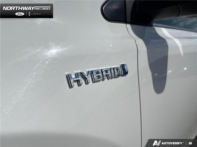 2018 Toyota RAV4 Hybrid SE (Stk: DR1052B) in Brantford - Image 8 of 22