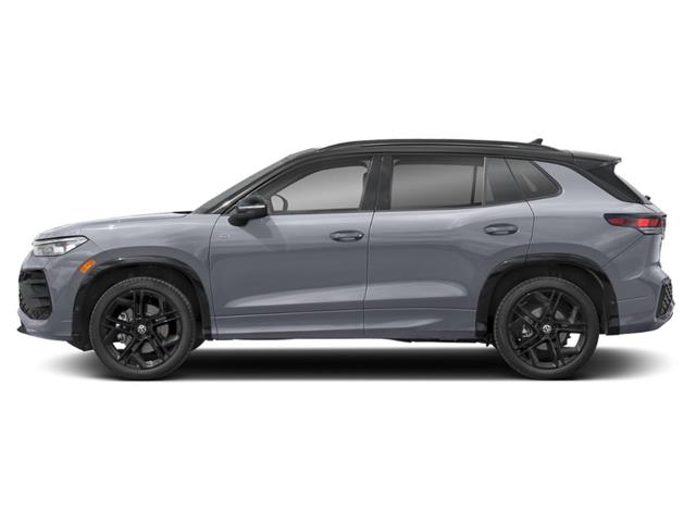 2026 Volkswagen Tiguan Comfortline R-Line Black Edition (Stk: TT093264) in Vancouver - Image 3 of 12