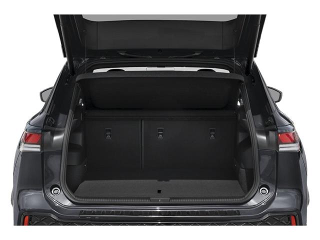 2026 Volkswagen Tiguan Comfortline R-Line Black Edition (Stk: TT093264) in Vancouver - Image 8 of 12