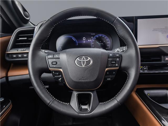 2025 Toyota Crown Signia Limited (Stk: 26-0589A) in Newmarket - Image 11 of 30