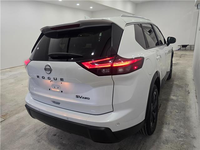 2024 Nissan Rogue SV Moonroof (Stk: a26264) in Kingston - Image 5 of 12