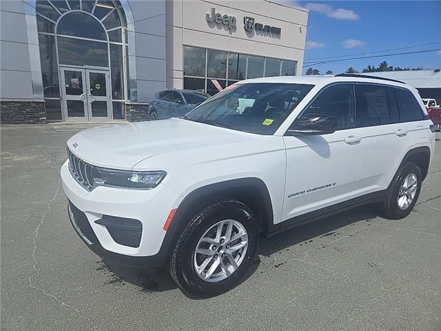 2026 Jeep Grand Cherokee Base