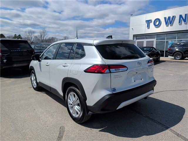 2025 Toyota Corolla Cross LE (Stk: 24356) in Miramichi - Image 3 of 13