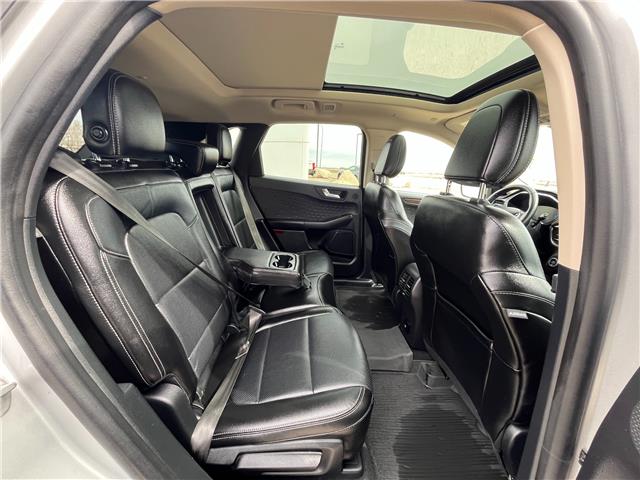 2020 Ford Escape Titanium Hybrid (Stk: U00205) in Hague - Image 12 of 13