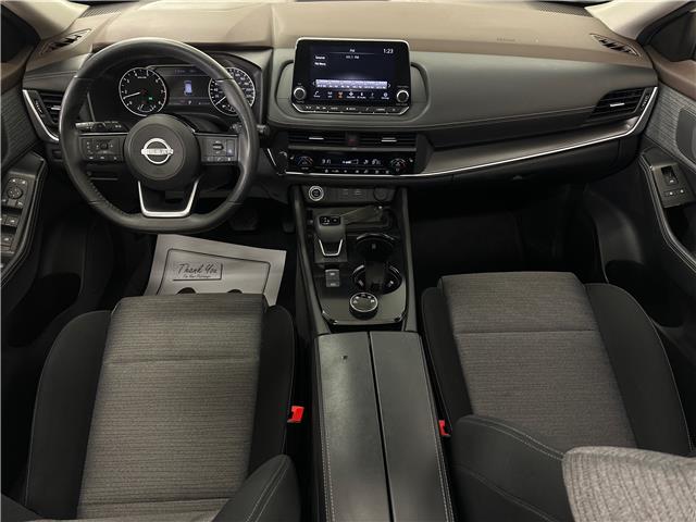 2023 Nissan Rogue SV Moonroof (Stk: 43883J) in Belleville - Image 11 of 32