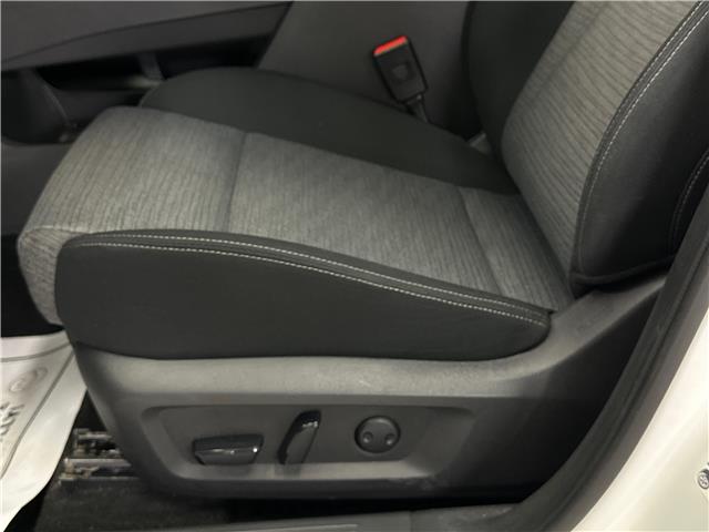 2023 Nissan Rogue SV Moonroof (Stk: 43883J) in Belleville - Image 17 of 32