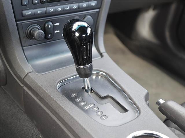 2002 Ford Thunderbird Standard (Stk: 133934) in London - Image 19 of 26 2002 Ford Thunderbird Standard (Stk: 133934) in London - Image 19 of 26