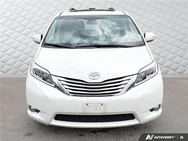 2017 Toyota Sienna  (Stk: T78218) in Richmond - Image 2 of 25