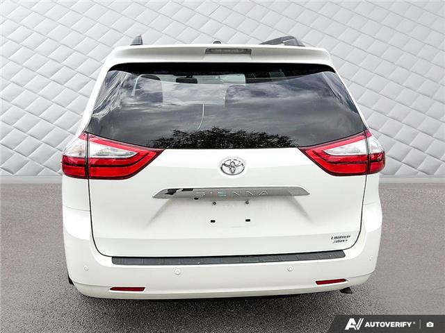 2017 Toyota Sienna  (Stk: T78218) in Richmond - Image 5 of 25