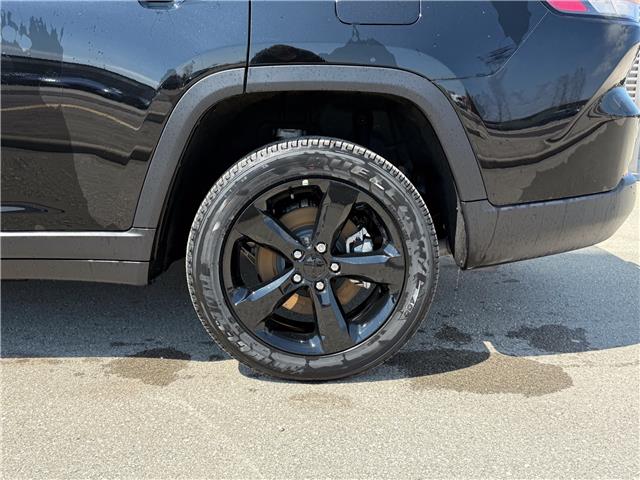 2025 Jeep Grand Cherokee L Laredo (Stk: 25571) in London - Image 28 of 28