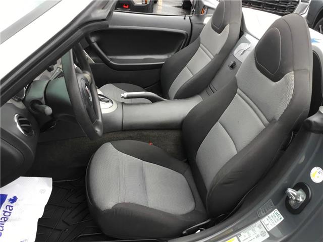 2008 Pontiac Solstice Base (Stk: B3390) in Cornwall - Image 6 of 30
