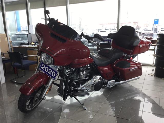 2020 Harley-Davidson FLHX  5HD1KBC34LB622293 25516B in Cornwall