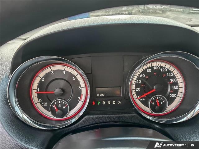 2016 Dodge Grand Caravan SE/SXT (Stk: 165954) in London - Image 15 of 26