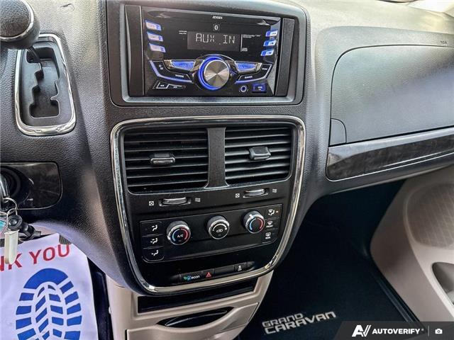 2016 Dodge Grand Caravan SE/SXT (Stk: 165954) in London - Image 19 of 26