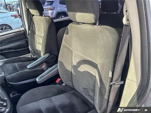 2016 Dodge Grand Caravan SE/SXT (Stk: 165954) in London - Image 20 of 26