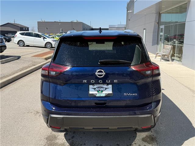 2024 Nissan Rogue SV Moonroof (Stk: U11150) in London - Image 5 of 26