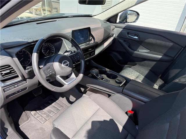 2024 Nissan Rogue SV Moonroof (Stk: U11150) in London - Image 11 of 26