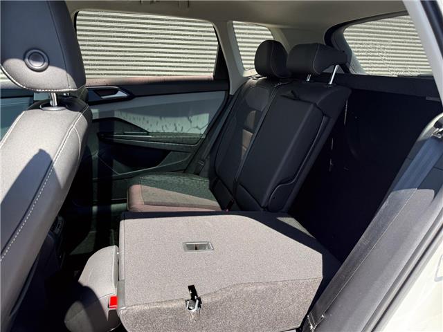 2024 Volkswagen Taos Comfortline (Stk: U11160) in London - Image 13 of 25