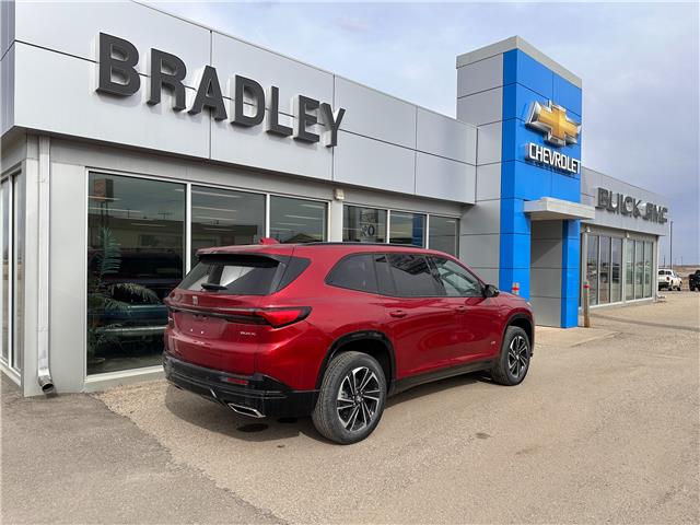 2026 Buick Enclave Sport Touring (Stk: 26114) in Moosomin - Image 2 of 10