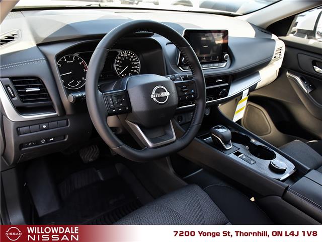 2025 Nissan Rogue SV Moonroof (Stk: C39883) in Thornhill - Image 10 of 27