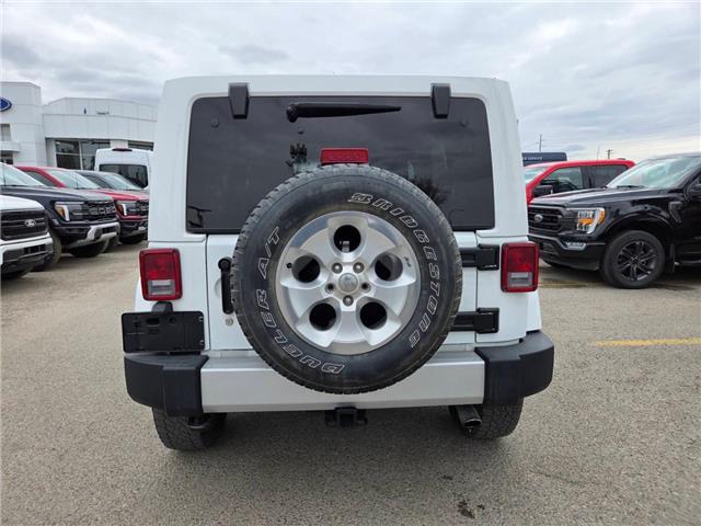 2014 Jeep Wrangler Unlimited Sahara (Stk: TA-706A) in Calgary - Image 4 of 8 2014 Jeep Wrangler Unlimited Sahara (Stk: TA-706A) in Calgary - Image 4 of 8