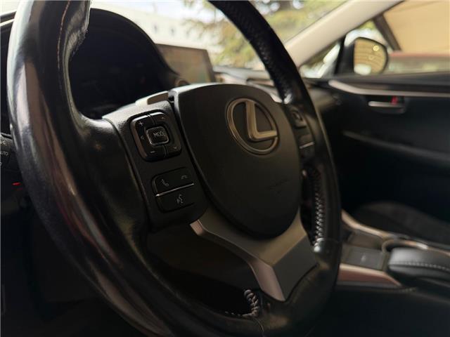 2017 Lexus NX 200t Base (Stk: 260570B) in Calgary - Image 12 of 17