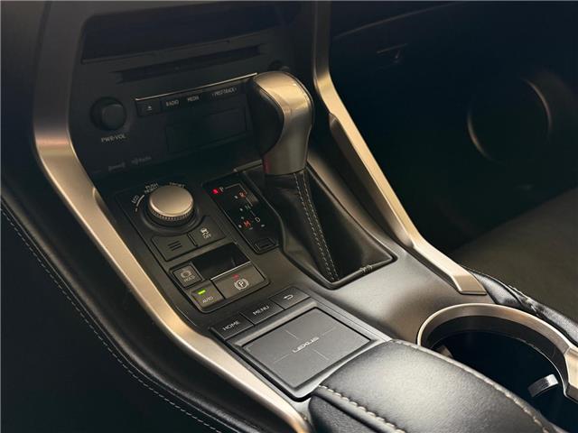 2017 Lexus NX 200t Base (Stk: 260570B) in Calgary - Image 15 of 17