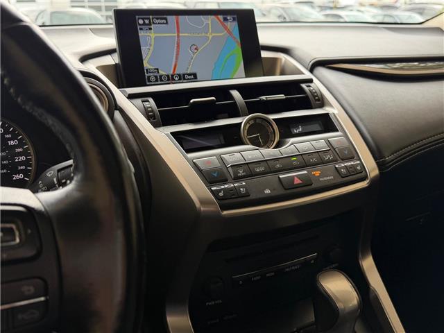 2017 Lexus NX 200t Base (Stk: 260570B) in Calgary - Image 14 of 17