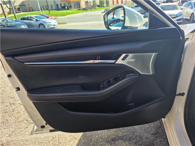 2021 Mazda Mazda3 Sport GT (Stk: 2604151) in Waterloo - Image 11 of 27