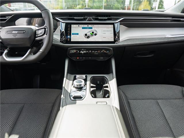 2026 Jeep Cherokee Laredo/Limited (Stk: T216023) in Surrey - Image 12 of 18 2026 Jeep Cherokee Laredo/Limited (Stk: T216023) in Surrey - Image 12 of 18