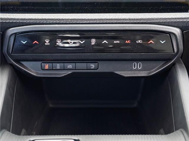 2026 Jeep Cherokee Laredo/Limited (Stk: T216023) in Surrey - Image 14 of 18 2026 Jeep Cherokee Laredo/Limited (Stk: T216023) in Surrey - Image 14 of 18