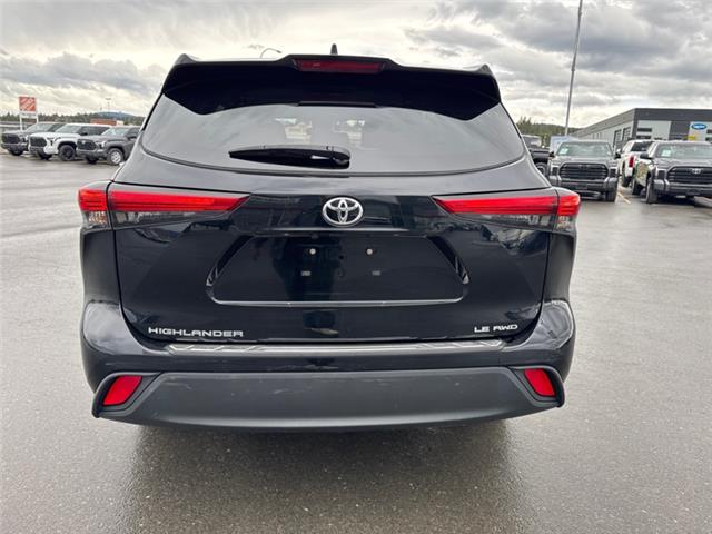 2022 Toyota Highlander LE (Stk: S128060A) in Cranbrook - Image 4 of 19