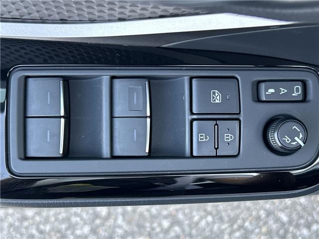 2020 Toyota C-HR Limited (Stk: 10120454AA) in Markham - Image 13 of 29