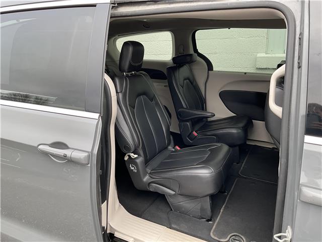 2023 Chrysler Pacifica Touring-L (Stk: 260400) in Ottawa - Image 11 of 16