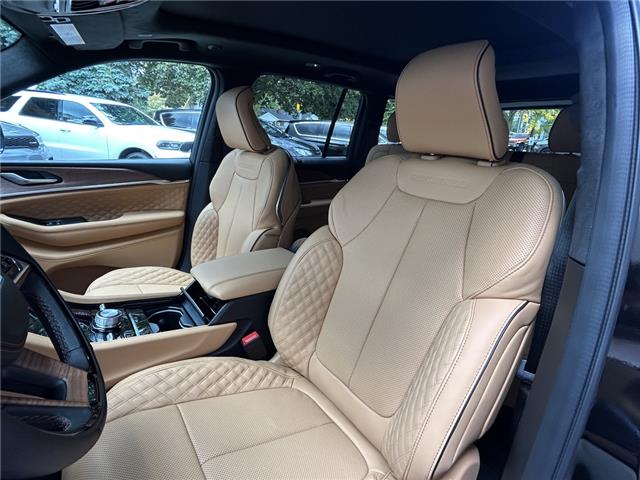 2025 Jeep Grand Cherokee Summit (Stk: 25-0151) in Toronto - Image 6 of 18