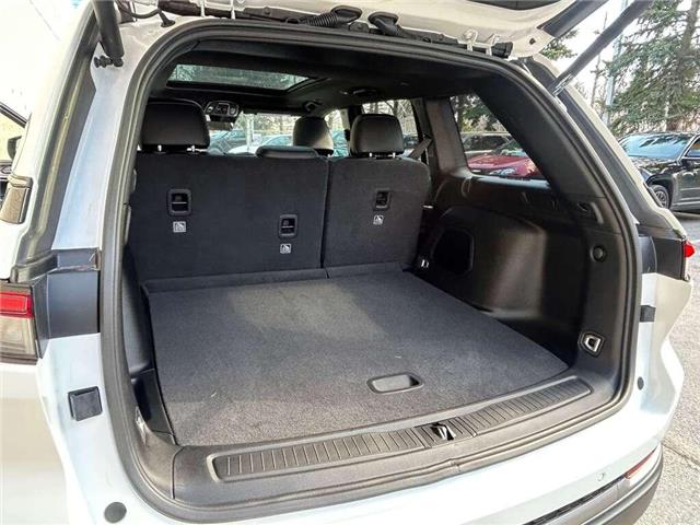 2026 Jeep Grand Cherokee Base (Stk: 26-0060) in Toronto - Image 10 of 16