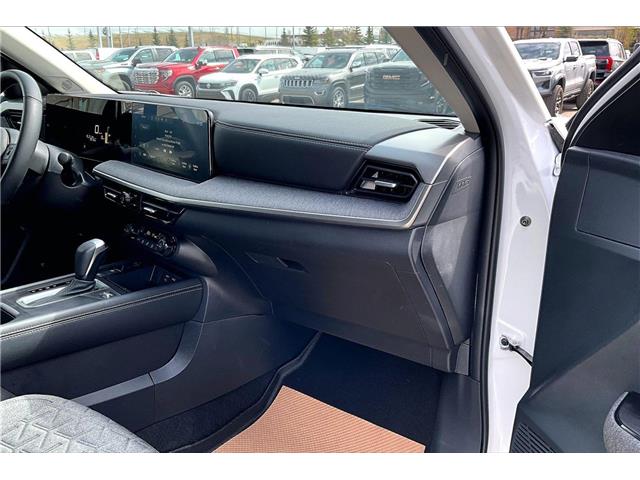 2025 Nissan Kicks SV (Stk: 24352U) in Calgary - Image 16 of 33