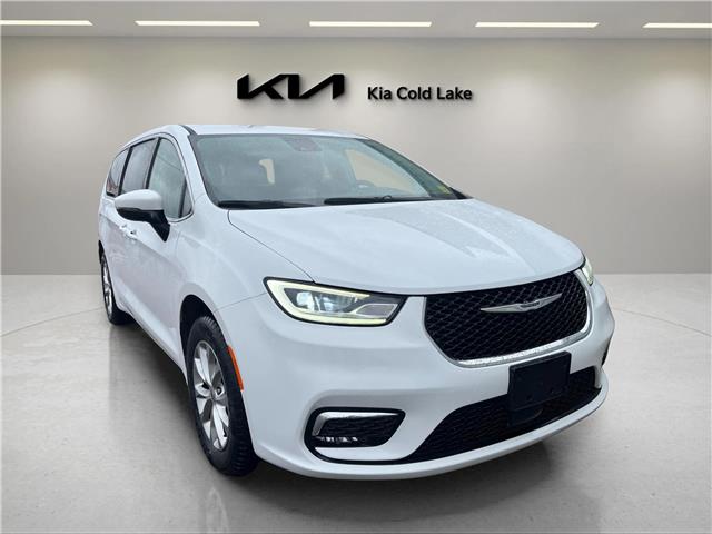 2023 Chrysler Pacifica Touring-L (Stk: UPN205) in Cold Lake - Image 1 of 25