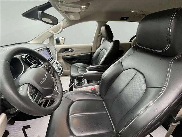 2023 Chrysler Pacifica Touring-L (Stk: UPN205) in Cold Lake - Image 9 of 25