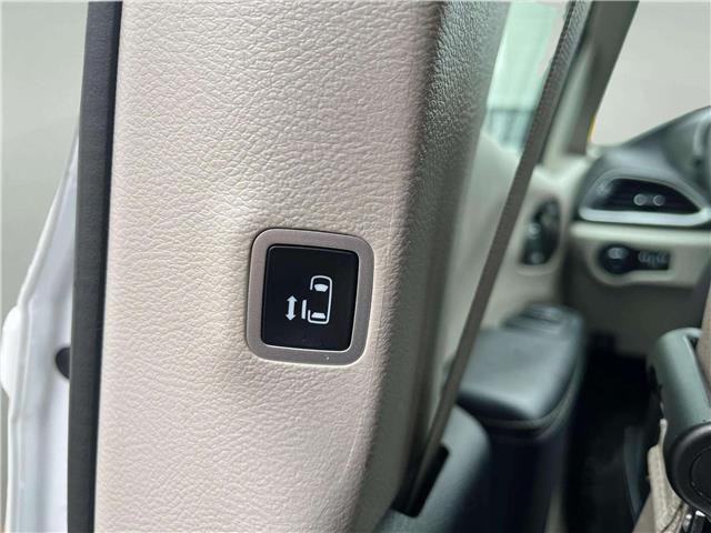 2023 Chrysler Pacifica Touring-L (Stk: UPN205) in Cold Lake - Image 18 of 25