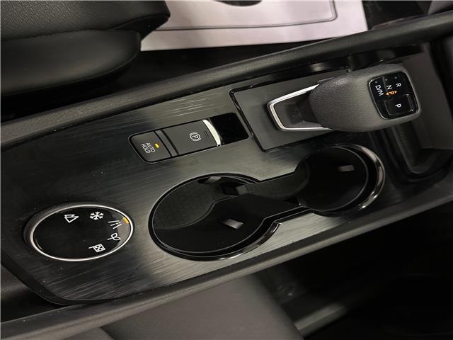 2024 Nissan Rogue SV Moonroof (Stk: 43887J) in Belleville - Image 19 of 32