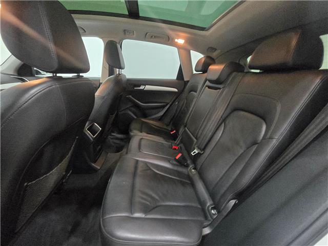 2017 Audi Q5 2.0T Komfort (Stk: A25129) in Kingston - Image 8 of 10