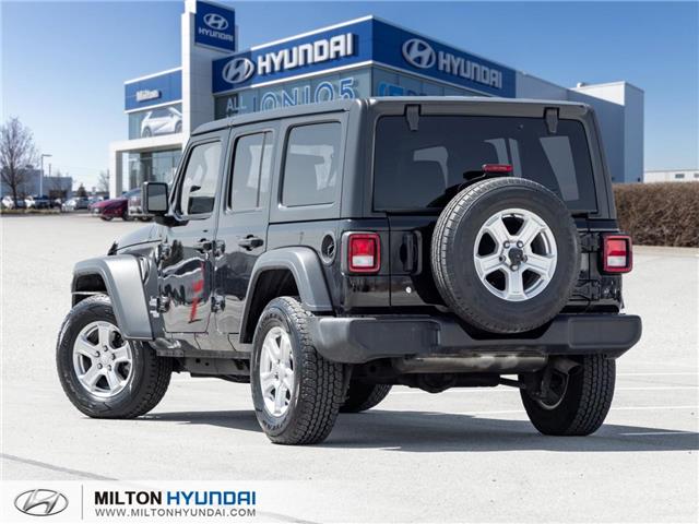 2018 Jeep Wrangler Unlimited Sport (Stk: 102983) in Milton - Image 5 of 24