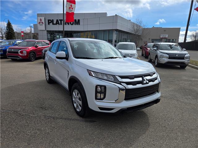 2024 Mitsubishi RVR ES