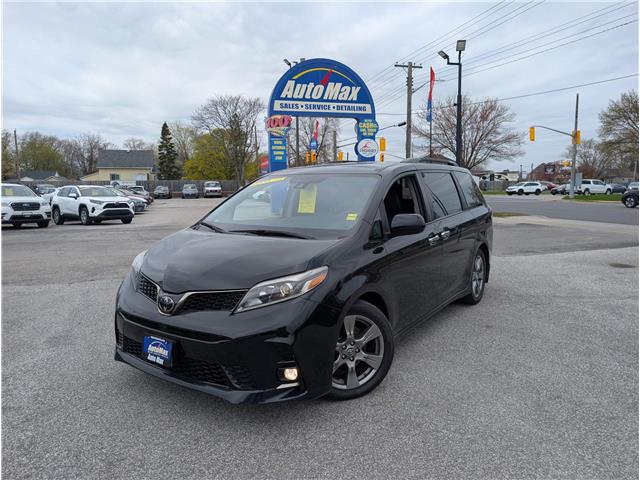 2019 Toyota Sienna SE 8-Passenger