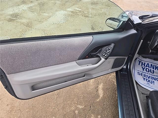 1994 Chevrolet Camaro  (Stk: 25T251A) in Wadena - Image 9 of 13