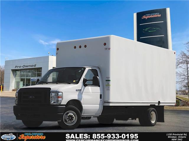 2023 Ford E-450 Cutaway Base (Stk: PR09642) in Windsor - Image 1 of 21