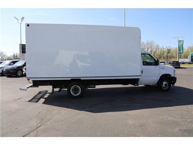 2023 Ford E-450 Cutaway Base (Stk: PR09642) in Windsor - Image 9 of 21