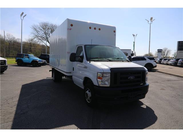 2023 Ford E-450 Cutaway Base (Stk: PR09642) in Windsor - Image 10 of 21
